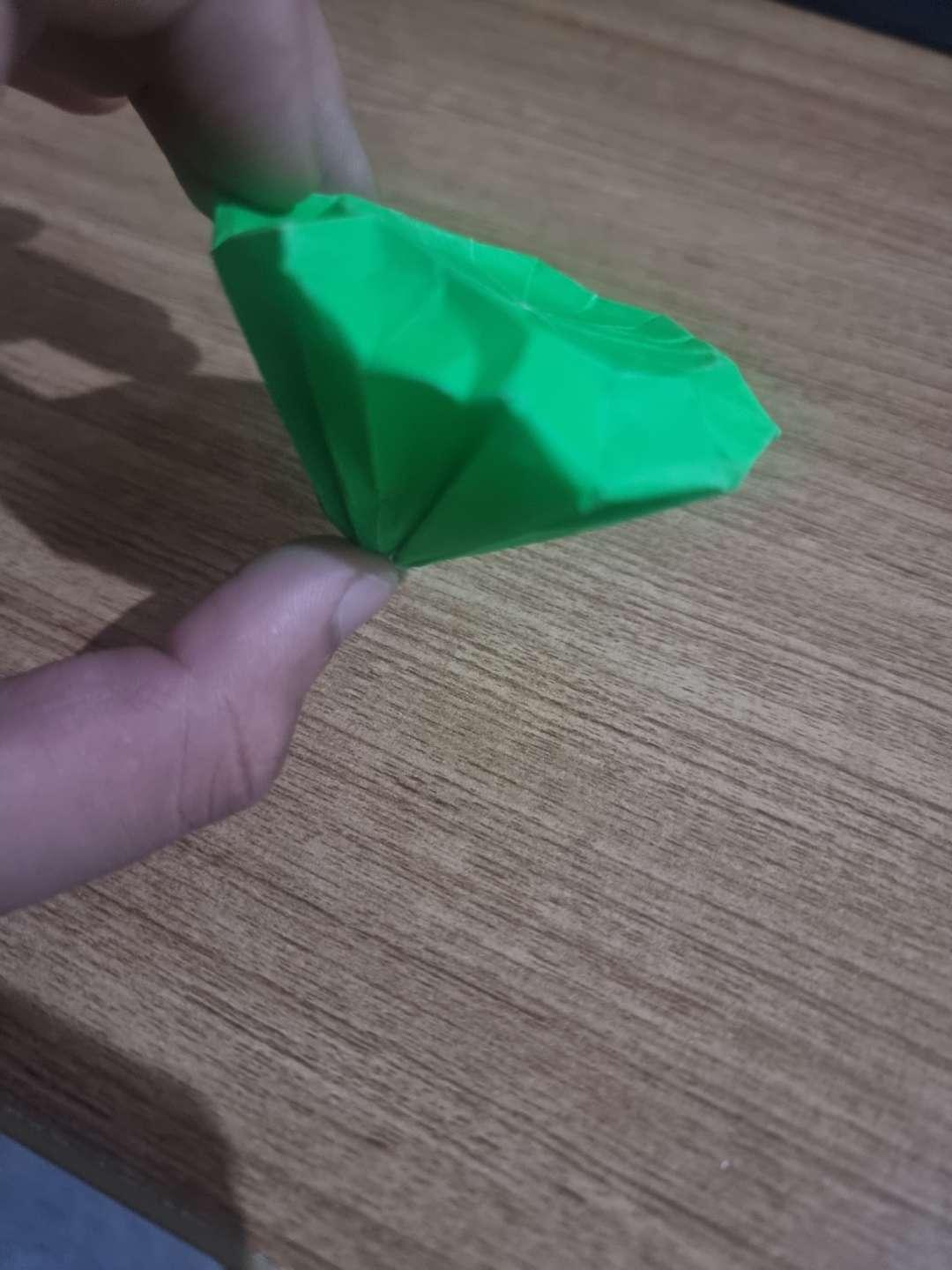 Origami model — P22